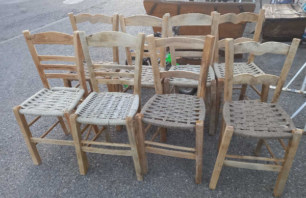 Παλαιές Καρέκλες