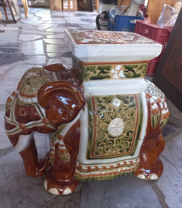 ΜΕΓΑΛΟΣ ΠΟΡΣΕΛΑΝΙΝΟΣ ΕΛΕΦΑΝΤΑΣ ΥΨΟΣ:45cm ΜΗΚΟΣ:50cm